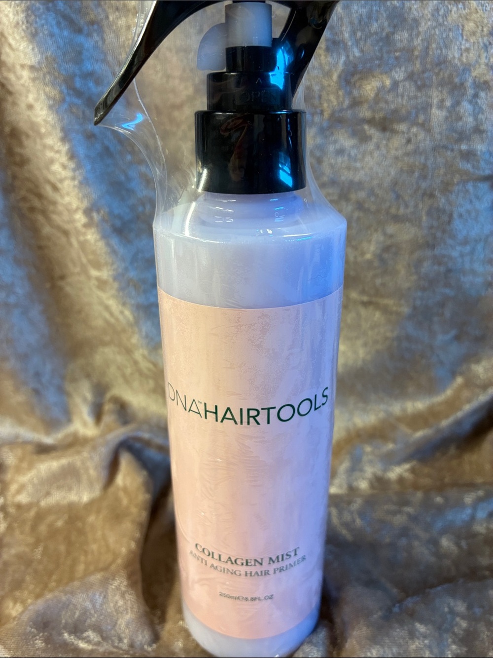 DNAHAIRTOOLS Pink Collagen Mist Anti-Aging Hair Primer - Picture 2 of 5